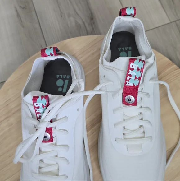 Bala Sneakers - Picture 6 of 12